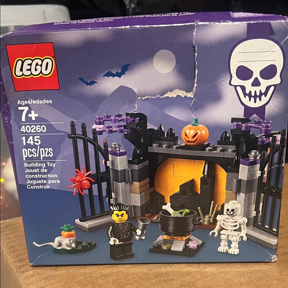 LEGO Halloween Set 40260